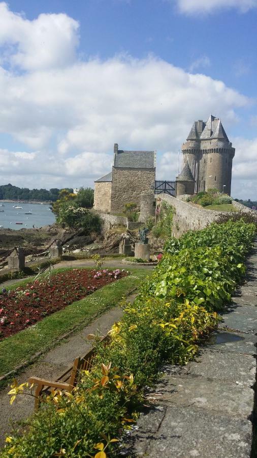 Ferienwohnung Le Clos De La Cote D'Emeraude Saint-Benoît-des-Ondes Exterior foto